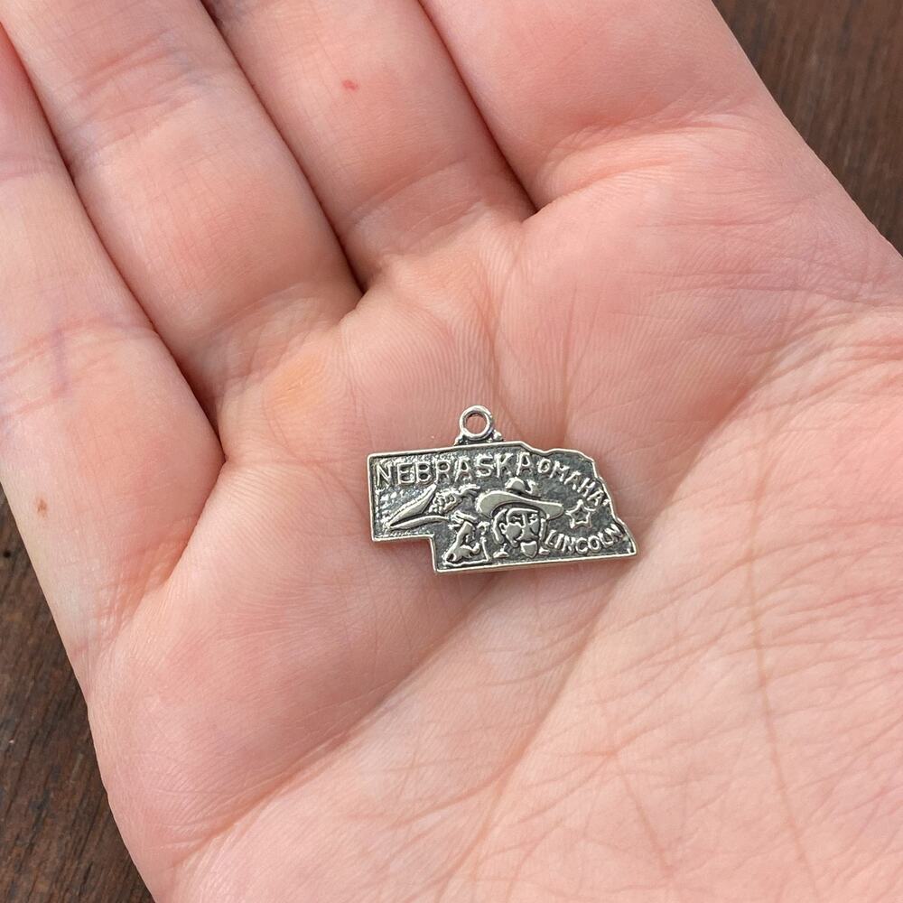 Vintage Bell Trading Post 925 Sterling Silver Nebraska State Map Pendant Charm